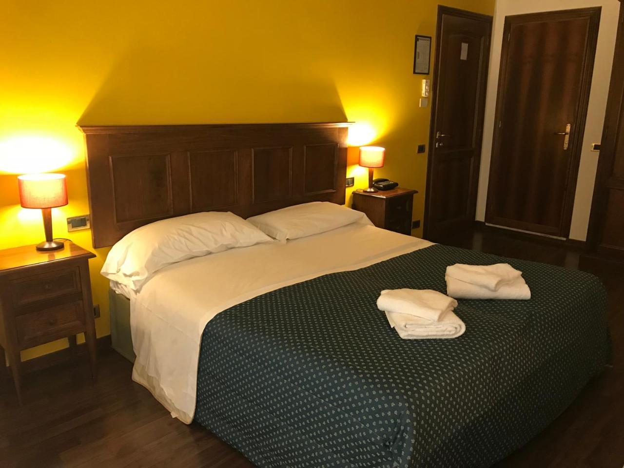 Hotel Le Rocce Маджоне Экстерьер фото